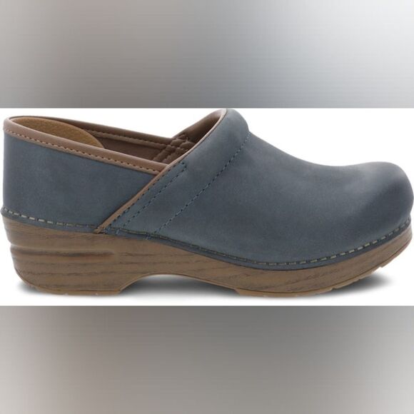 (S-4206) Dansko Clogs Professional Sz 39 (8.5) - Picture 13 of 14